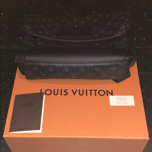 Louis Vuitton Other - Louis Vuitton Messenger PM Voyager Bag